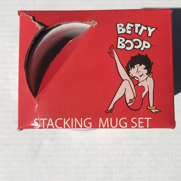 Betty Boop Stacking Mug Set- 2 Mugs Included Comes In Original Box - Picture 5 of 8